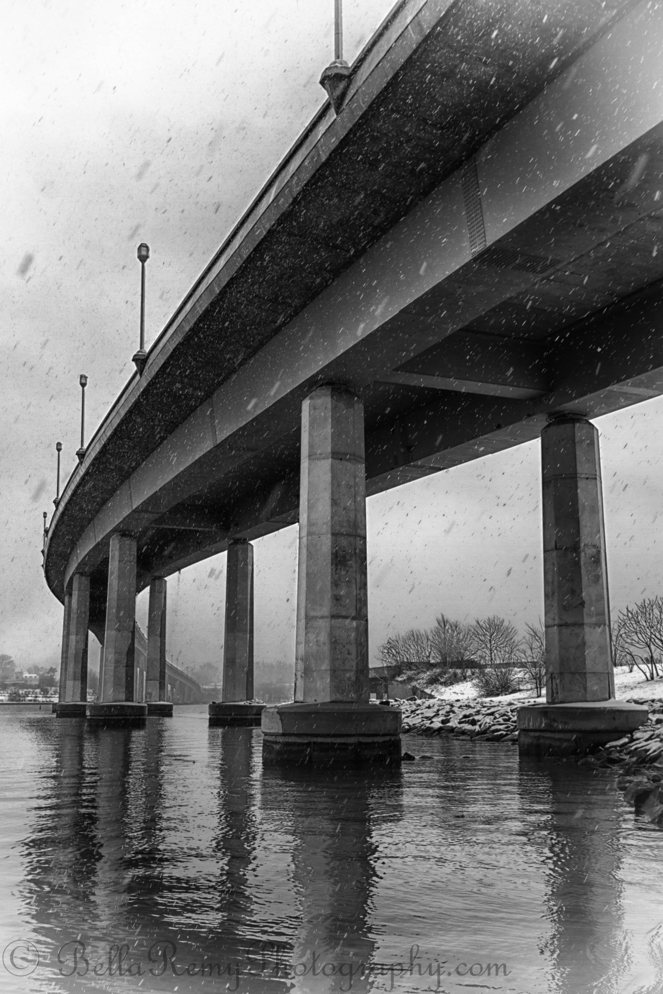 Pearl Harbor Memorial Bridge